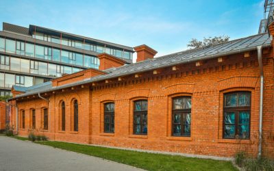 Prawy-gorny-rog-920×518