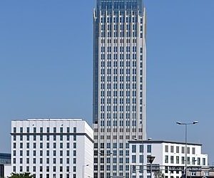 Unity_Tower._2_Lubomirskiego_street,_Krakow,_Poland